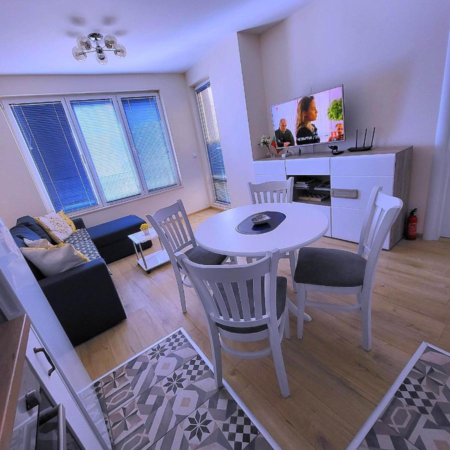 Nicky Holiday Flat Бургас Экстерьер фото