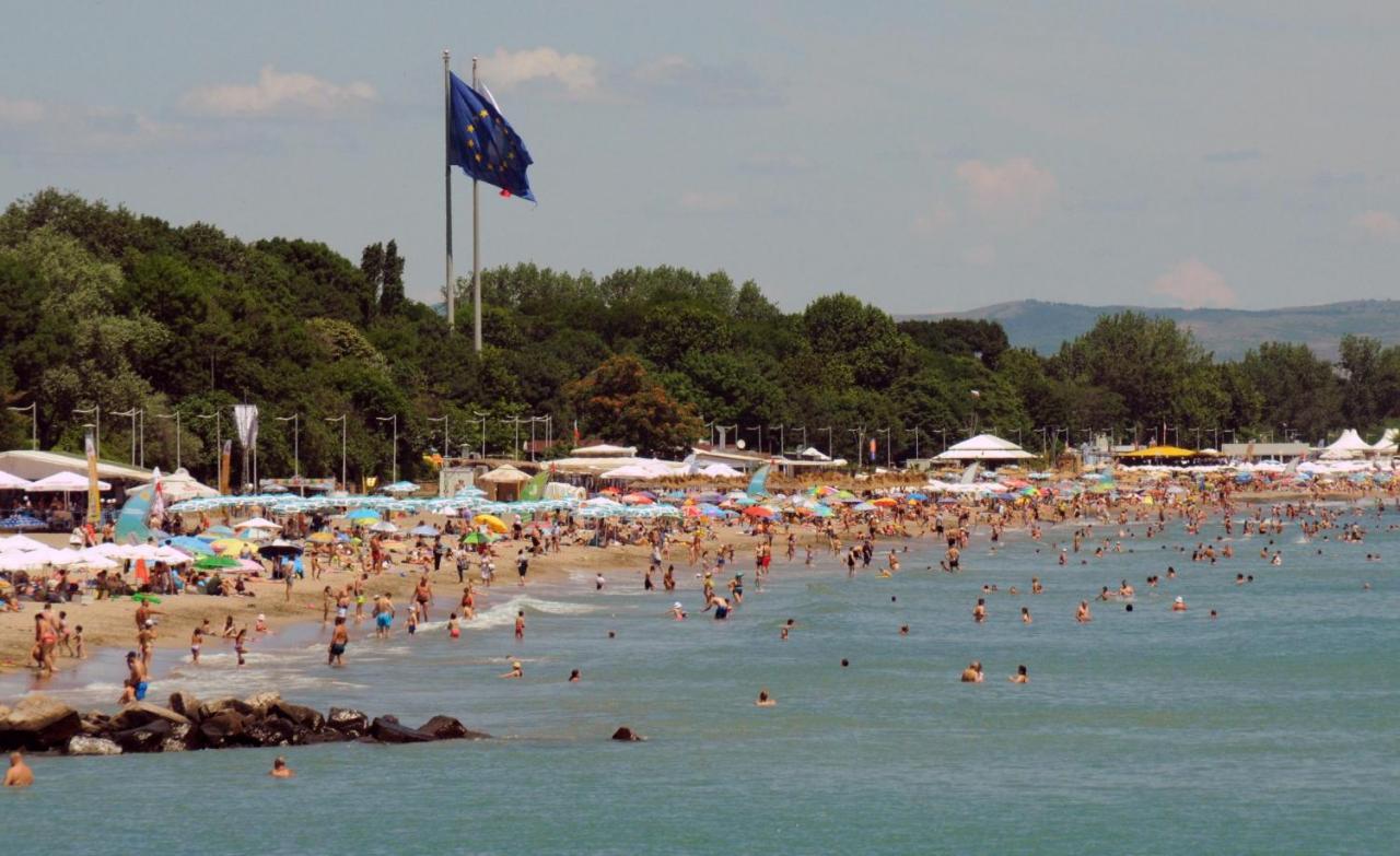 Nicky Holiday Flat Бургас Экстерьер фото